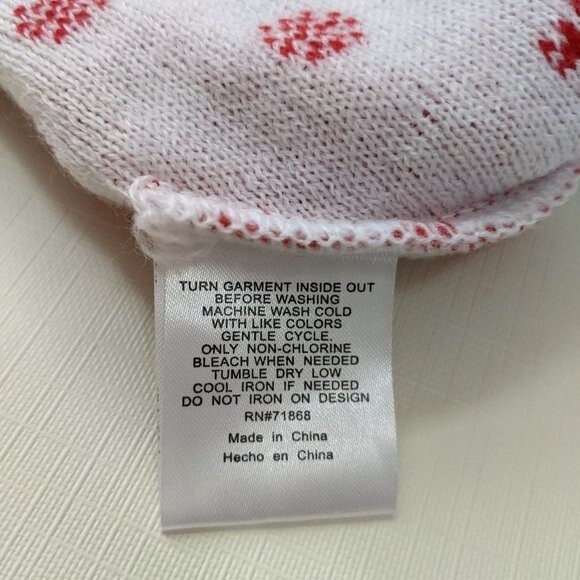 Chillin' with my Snowmies Slouchy Beanie Hat Knitted Cap with Pom Pom Unisex - Picture 7 of 9